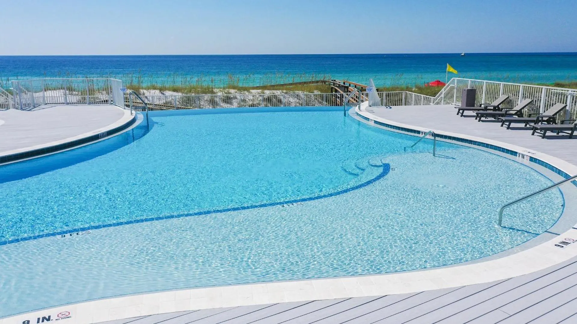 Pura Vida At Destin Pointe Resort Holiday home