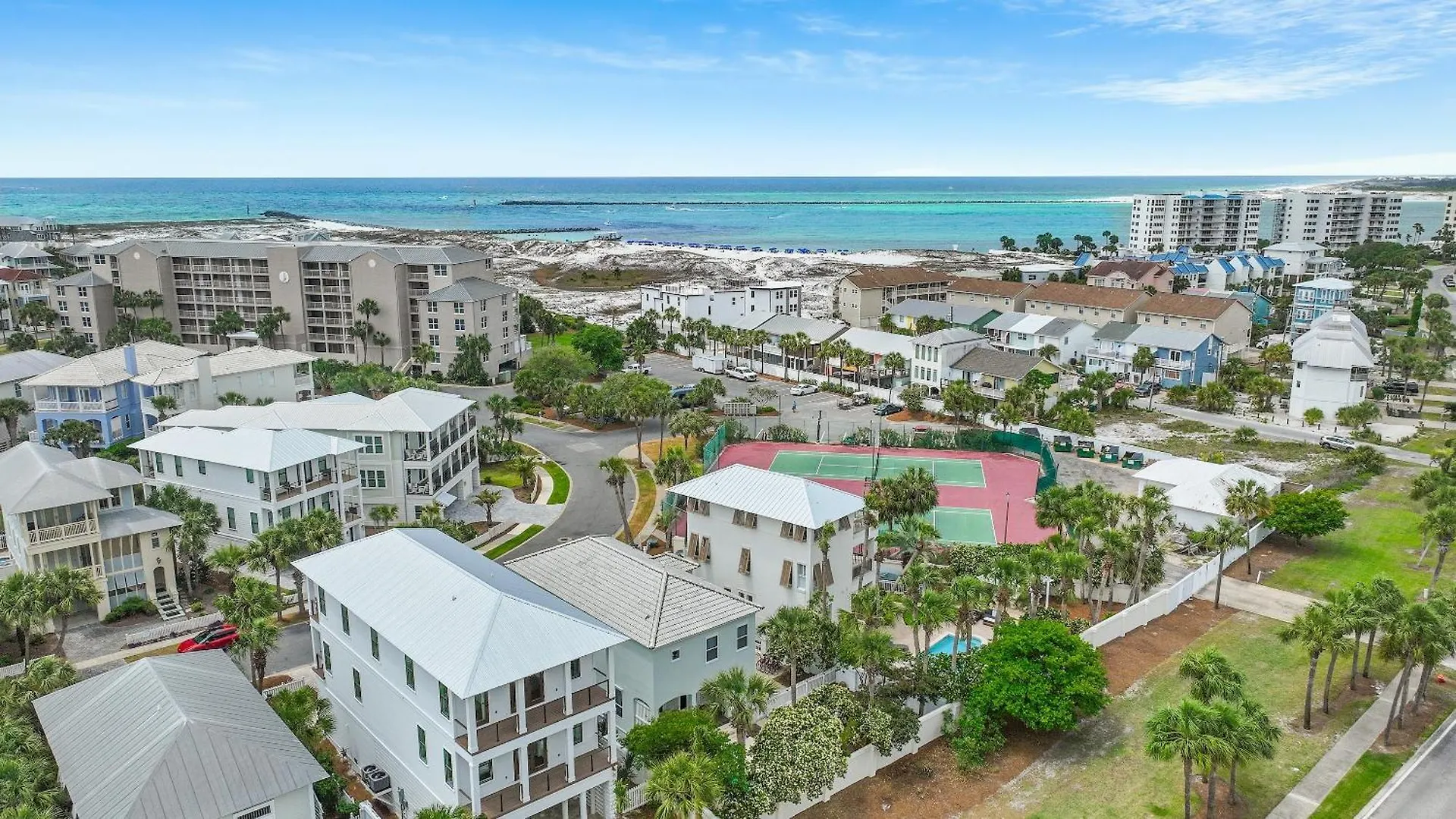 Pura Vida At Destin Pointe Resort Holiday home
